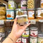 Chỗ sỉ 1 Cái Bánh Bông Lan Tam Giác CHUNSANJIAO Vị Socola - Màu Nâu