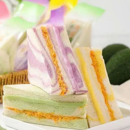 Sandwich Weisiel tam giác vị bơ 60g, 1 cái
