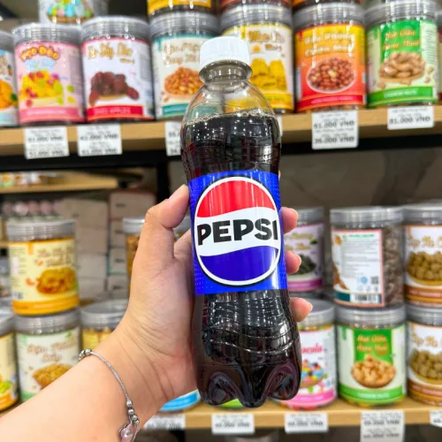 Nước ngọt Pepsi Cola chai nhựa 390ml – Số lượng 1 chai – một lựa chọn đáng tham khảo trong Pepsi