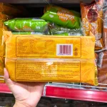 Thùng 24 khay bánh bông lan Laobeijing Foods vị sữa chuối 183g/khay