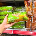 Kim Nguyên bánh bông lan tươi trứng sữa vị Matcha, 1 thùng 60g x 10 lốc x 10 gói, bịch xanh lá