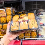 Chuyên sỉ 1 Thùng Bánh Bông Lan Vị Nho Laobeijing Foods Khay 6 Cái (183g x 24 Khay)