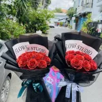 Hoa hồng nhũ tông đỏ kích thước lớn, số lượng 10 bông