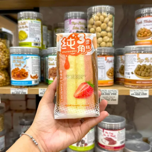 Bánh Tam Giác CHUNSANJIAO Vị Dâu Màu Hồng, Bộ 3 Cái