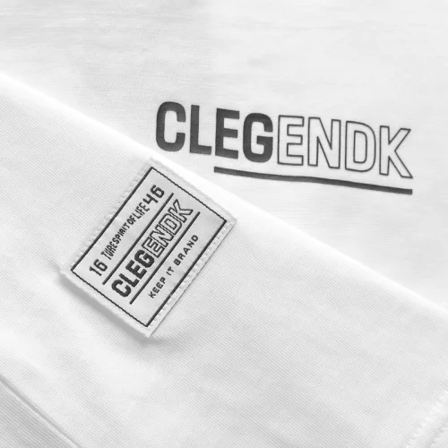 Áo thun CLEGENDK oversize cổ tròn in chữ