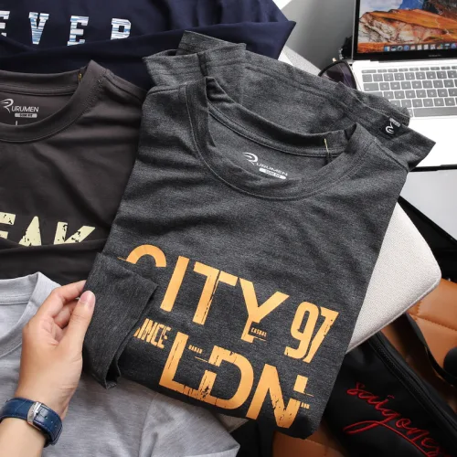 Áo thun Rurumen nam tay dài cổ tròn xám in chữ CITY 97, Big Size