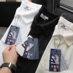 Áo thun polo nam có big size, điểm nhấn sọc chữ phối ở vai
