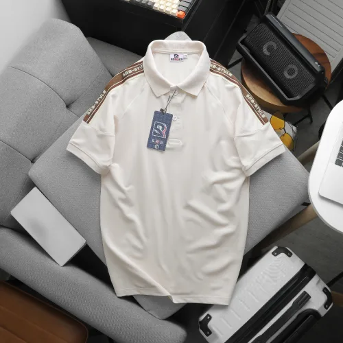 Áo thun polo nam có big size, điểm nhấn sọc chữ phối ở vai