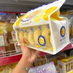 Shop sỉ bánh Bông Lan Hấp Phô Mai AXIQIN 360g (Bịch 10 Gói)