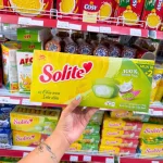 Bánh bông lan Solite Kinh Đô tròn kem cốm non sữa dừa 360g, 20 gói