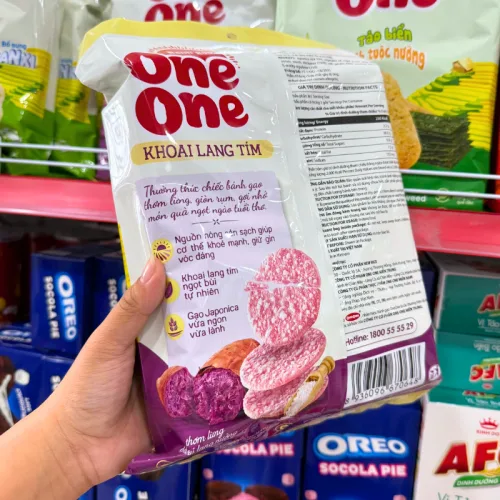 Bánh gạo khoai lang tím One One khối lượng 100gr