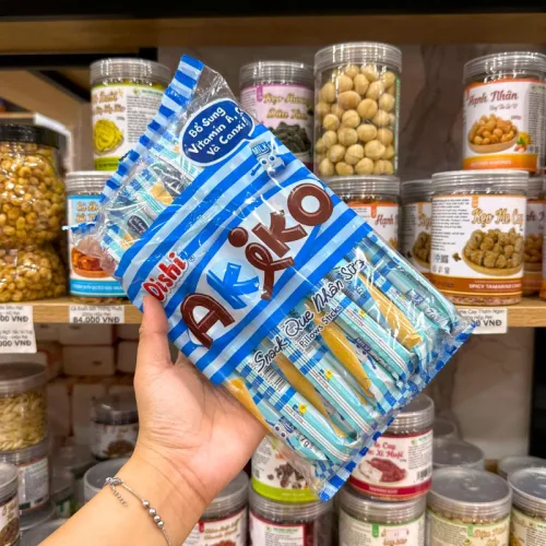 Bánh que kem nhân sữa OISHI AKIKO 140g, màu xanh dương