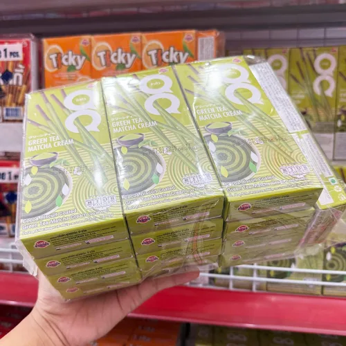 Bánh Que Ticky Uni Firms Vị Trà Xanh Lốc 13 Hộp Xanh Lá