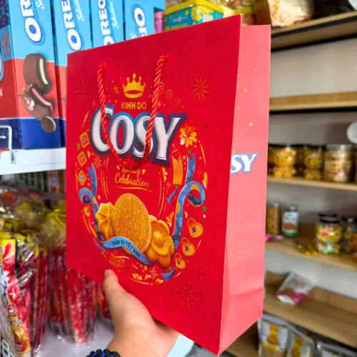 Bánh quy sữa Cosy Marie vị vani hộp thiếc 408g kèm túi