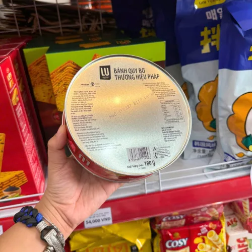 Chỗ sỉ bánh Quy Bơ LU Hộp Thiếc Tròn 180g