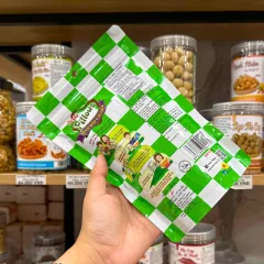 Bánh Quy OISHI PILLOWS Nhân Kem Socola Vị Sữa Dừa, 80g