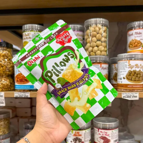 Bánh Quy OISHI PILLOWS Nhân Kem Socola Vị Sữa Dừa, 80g