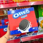 Chỗ sỉ bánh Quy Oreo Socola Hương Vani Hộp Giấy - Bánh Kinh Đô Oreo 288.75g (11 Gói x 26,25g)