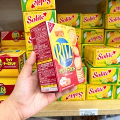Chỗ sỉ bánh Quy Ritz Crackers Nhân Kem Phô Mai 106g