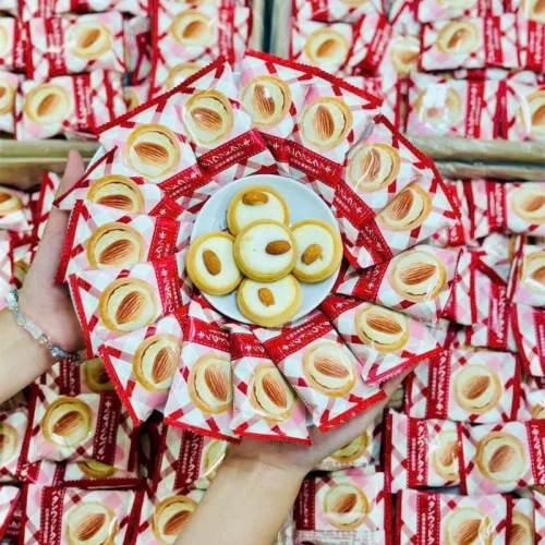 Bánh quy socola khối lượng 1kg, nhân sữa hạnh nhân