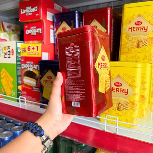 Nơi lấy sỉ bánh Quy Đường RICHY MERRY Thiếc Hình Trụ 156g (3 Màu Xanh Dương/ Vàng/ Đỏ)
