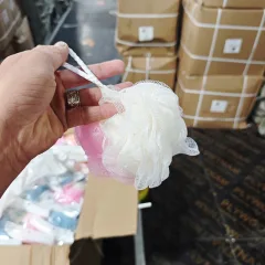 Shop sỉ bông Tắm Tròn 2 Màu Trắng Hồng - 1 Cái ( HÀNG THƯỜNG CÓ TÚI)