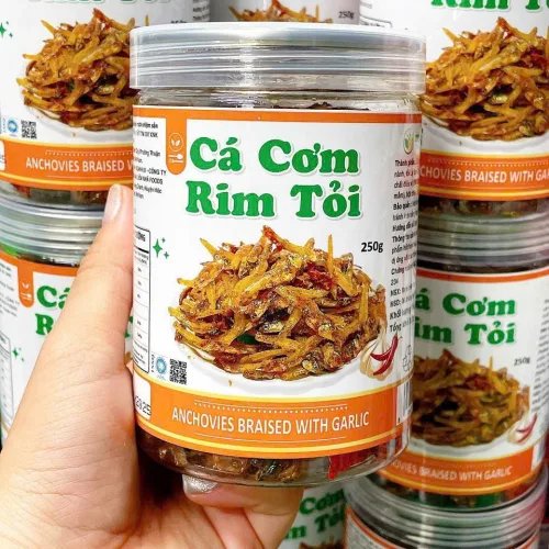 Cá cơm rim tỏi thơm ngon đóng hộp 250g