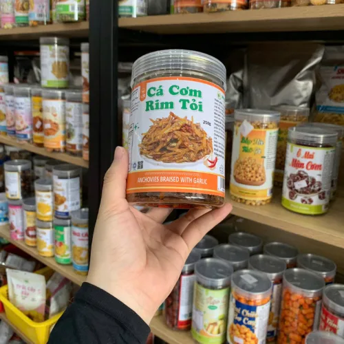 Cá cơm rim tỏi thơm ngon đóng hộp 250g