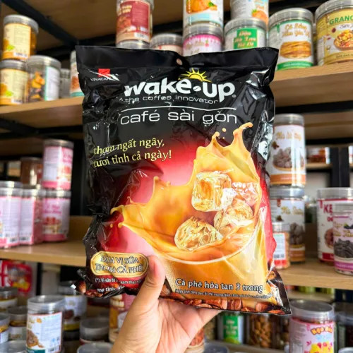 Ai phù hợp với cà phê sữa Wake Up Sài Gòn?