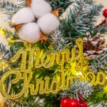 Chỗ sỉ cây Thông Noel Để Bàn Trang Trí Giáng Sinh Kèm Đèn và Phụ Kiện Size 60cm