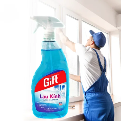 Combo 2 chai nước lau kính Gift, mỗi chai 540 ml