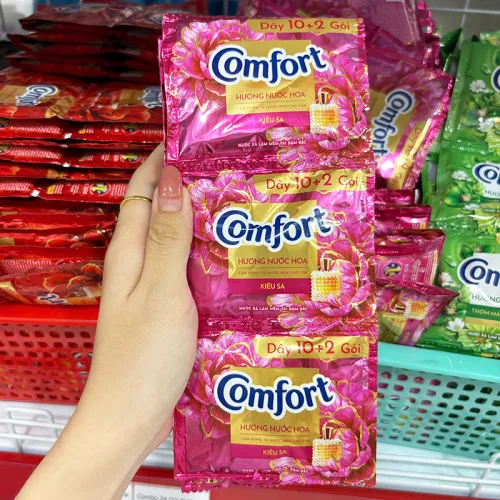 Shop sỉ combo 2 Dây 24 Gói Nước Xả Vải Comfort Hương Nước Hoa Kiêu Sa 18ml/Gói - Màu Hồng Đậm