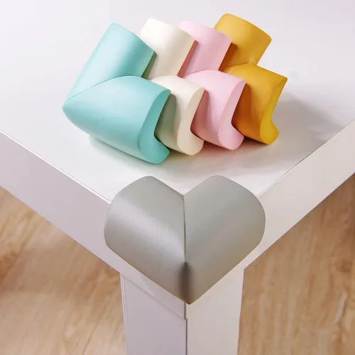 Bọc góc bàn bằng mút cho bé, combo 4 miếng 7.5x7cm