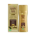 Dầu gội dược liệu Nguyên Xuân Bồng Bềnh màu kem, chai 250ml