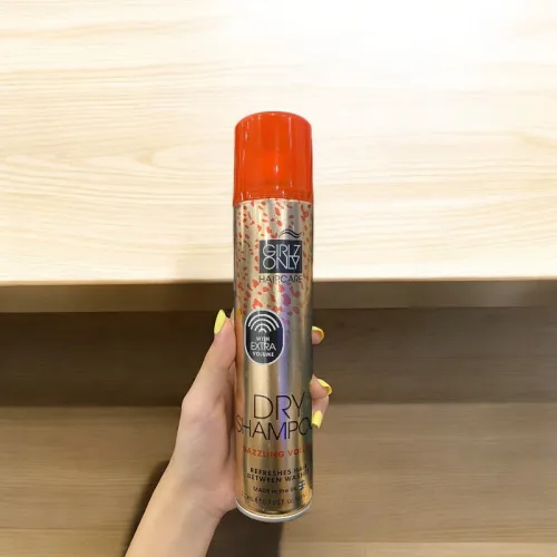 Dầu gội khô Girlz Only cam 200ml dạng xịt