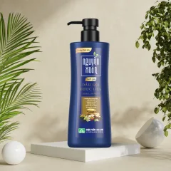 Dầu gội dược liệu Nguyên Xuân sạch gàu, màu xanh dương đậm, 450ml