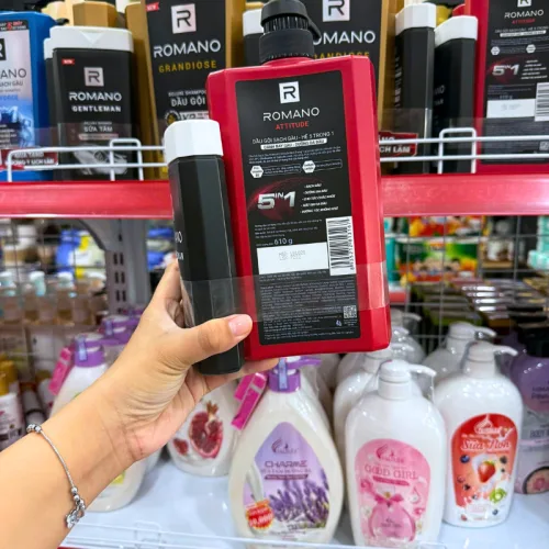 Dầu gội nam Romano Attitude 5 in 1 sạch gàu, chai đỏ 650g
