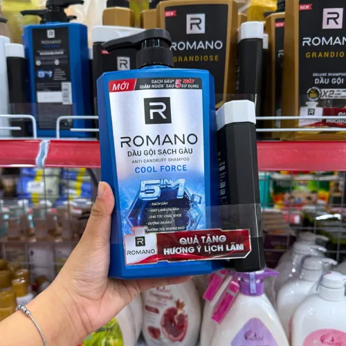 Bốn mẫu Romano 650g, khác nhau ở phiên bản và combo