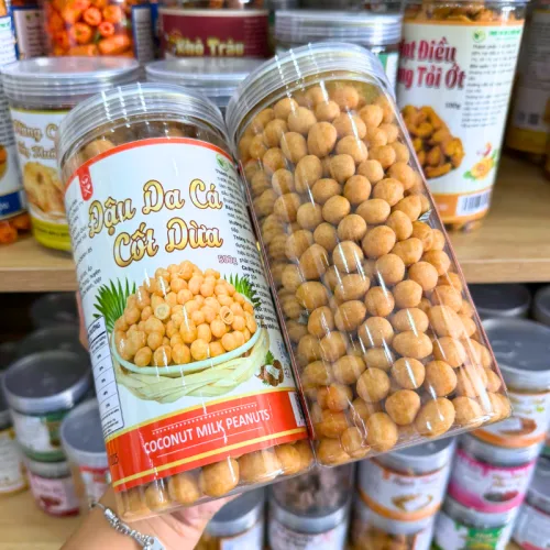 Đậu Phộng Da Cá Cốt Dừa Thơm Ngon 500g Hộp Pet phù hợp để tham khảo khi chọn Thực phẩm 3 miền xanh