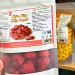 Dâu tây sấy thăng hoa 200g, túi zip trắng sữa