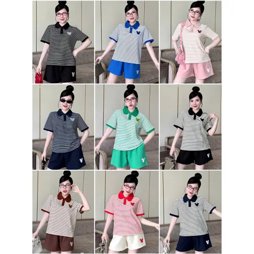 Shop sỉ đồ Bộ Nữ Áo Cổ Trụ Tay Ngắn Quần Đùi Họa Tiết Sọc Thêu Logo Mickey Mặc Mịn Mát Thoải Mái Size 45-62kg – một lựa chọn đáng tham khảo trong đô bộ nữ