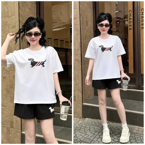 Bộ thể thao nữ cotton áo thun cổ tròn tay ngắn và quần đùi, size 45-62kg