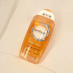 Chuyên sỉ dung Dịch Vệ Sinh Phụ Nữ Femfresh Intimate Skin Care Daily Wash 250ml
