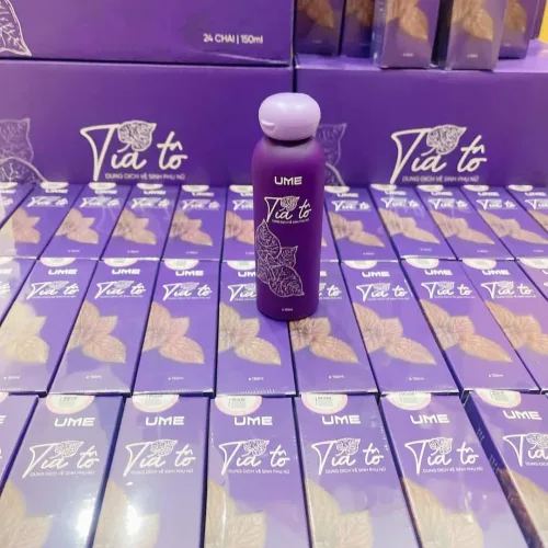 Dung dịch vệ sinh phụ nữ UME Ngọc Trinh tía tô 150ml
