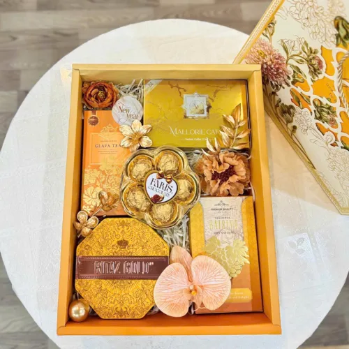 Giỏ 5 món quà Tết sang trọng dùng tặng và trang trí