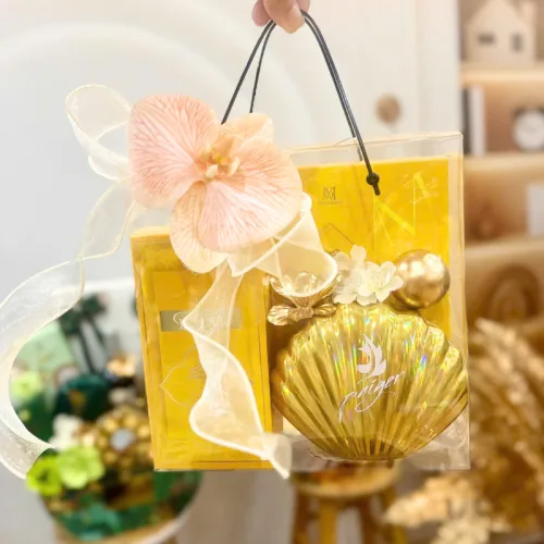 Nơi lấy sỉ giỏ Quà Tết Trong Suốt - Quà Tặng Tết Sang Trọng - Quà Trang Trí Tết