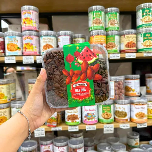 Chọn quy cách hạt dưa theo cách khách mua