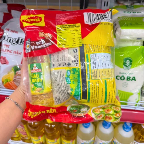 Combo hạt nêm MAGGI nấm hương tự nhiên 450g và dầu đậu nành Meizan 250ml