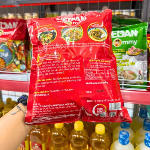 Chuyên sỉ hạt Nêm MOMMY VEDAN Tôm Thịt Bịch Đỏ 900g