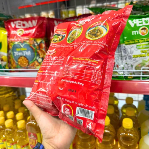 Chuyên sỉ hạt Nêm MOMMY VEDAN Tôm Thịt Bịch Đỏ 900g